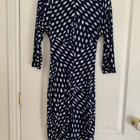 Karen Kane Women Drape Dress Pattern Geometric Blue Casual Work Sz 8 Medium - Picture 2 of 6